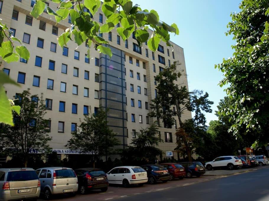Spacious Quiet Apt Close To The Belvedere Palace Warsaw Exterior photo